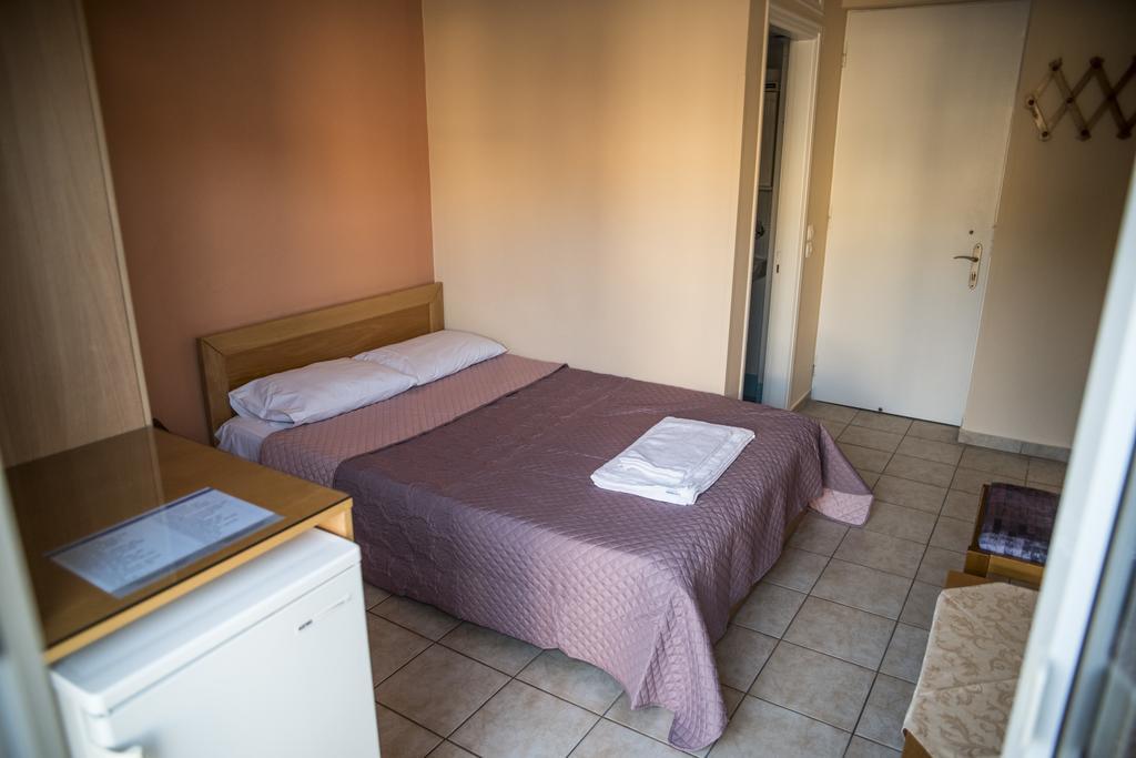 Zoumboulis Rooms Mytilíni 외부 사진