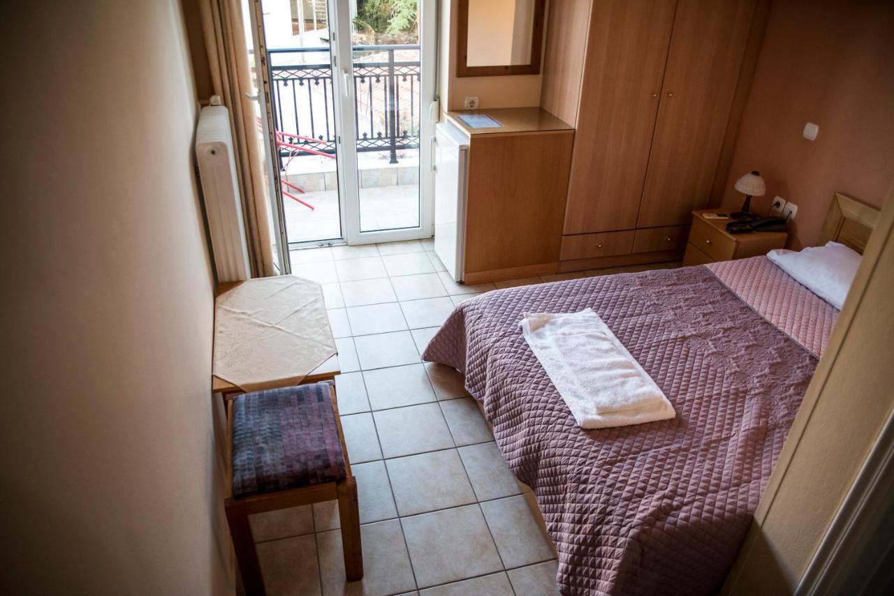 Zoumboulis Rooms Mytilíni 외부 사진